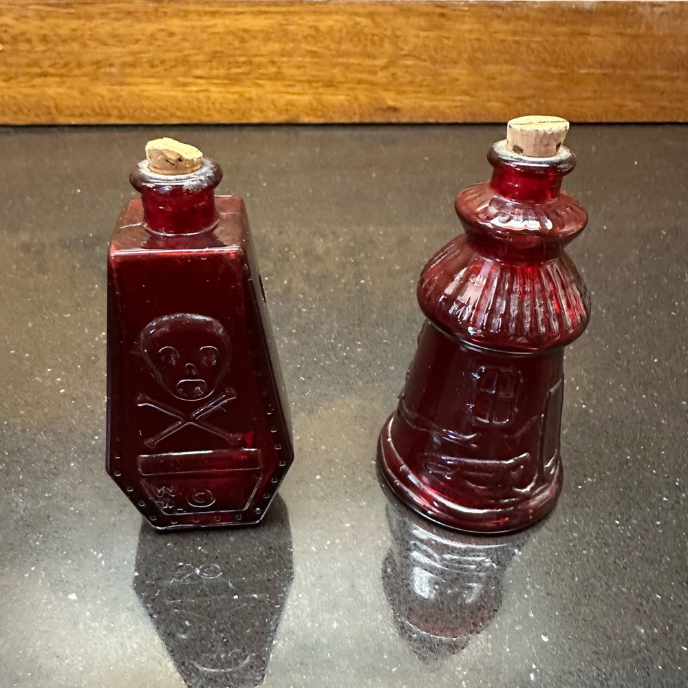 Mini Wheaton RIP Ruby Red Coffin Skull Cape May Bitters Bottles W/corks EUC